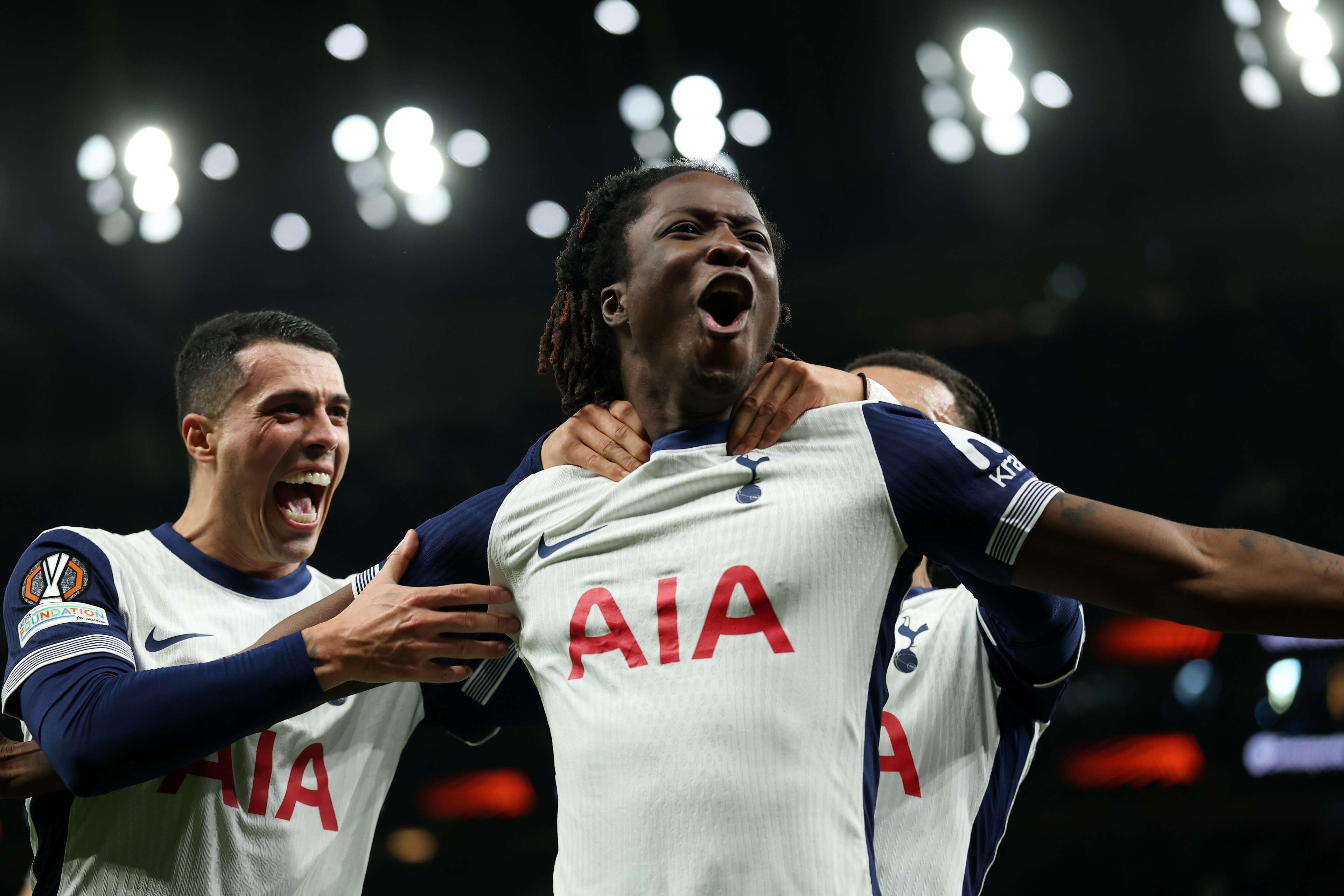 部分球队在 部分球队在